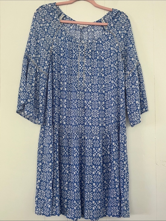 Southern Tide Dresses & Skirts - Southern Tide Whitnee Blue White Performance Geometric Pattern Dress Sz Medium